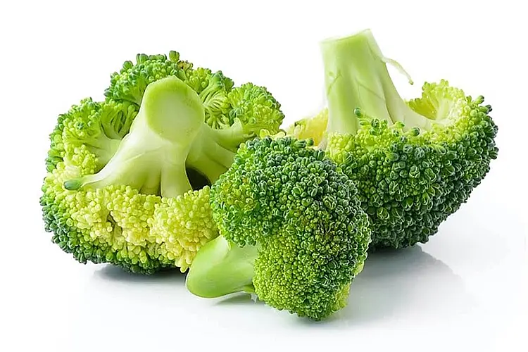 Food products like broccoli are packed by Hastamat.