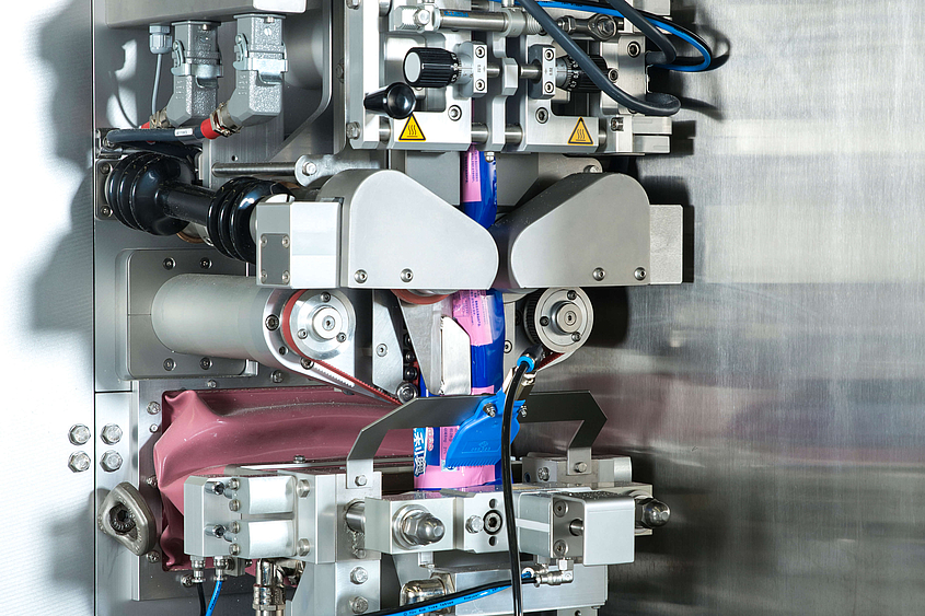 Sistema de envasado de galletas de Hastamat Sistema de envasado de galletas recortadas a máquina