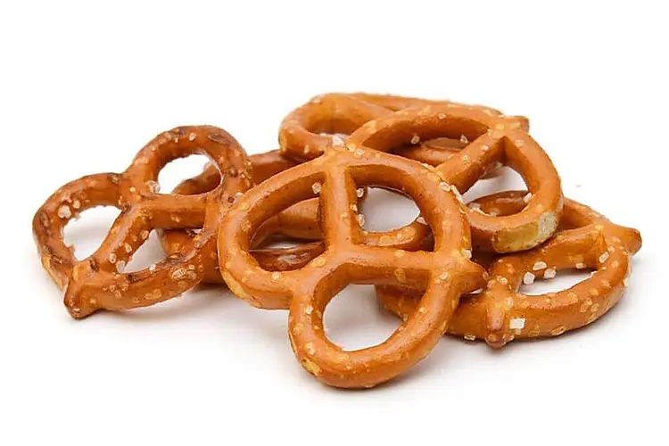 Small pretzels, not yet packed, placed on top of each other